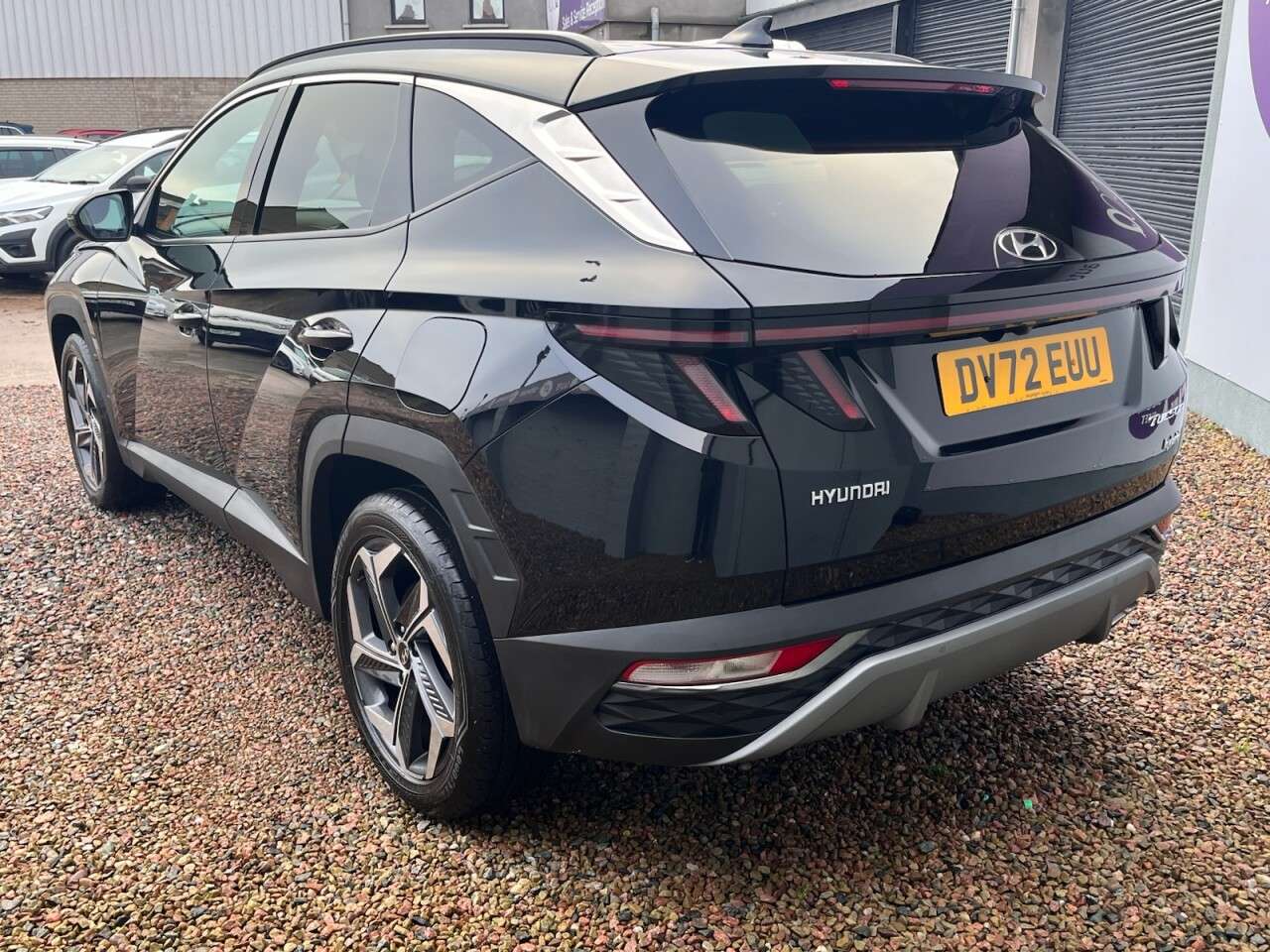 A 2022 HYUNDAI TUCSON 1.6 h T-GDi Premium SUV 5dr Petrol Hybrid Auto Euro 6 (s/s) (230 ps) A 2022 HYUNDAI TUCSON 1.6 h T-GDi Premium SUV 5dr Petrol Hybrid Auto Euro 6 (s/s) (230 ps)