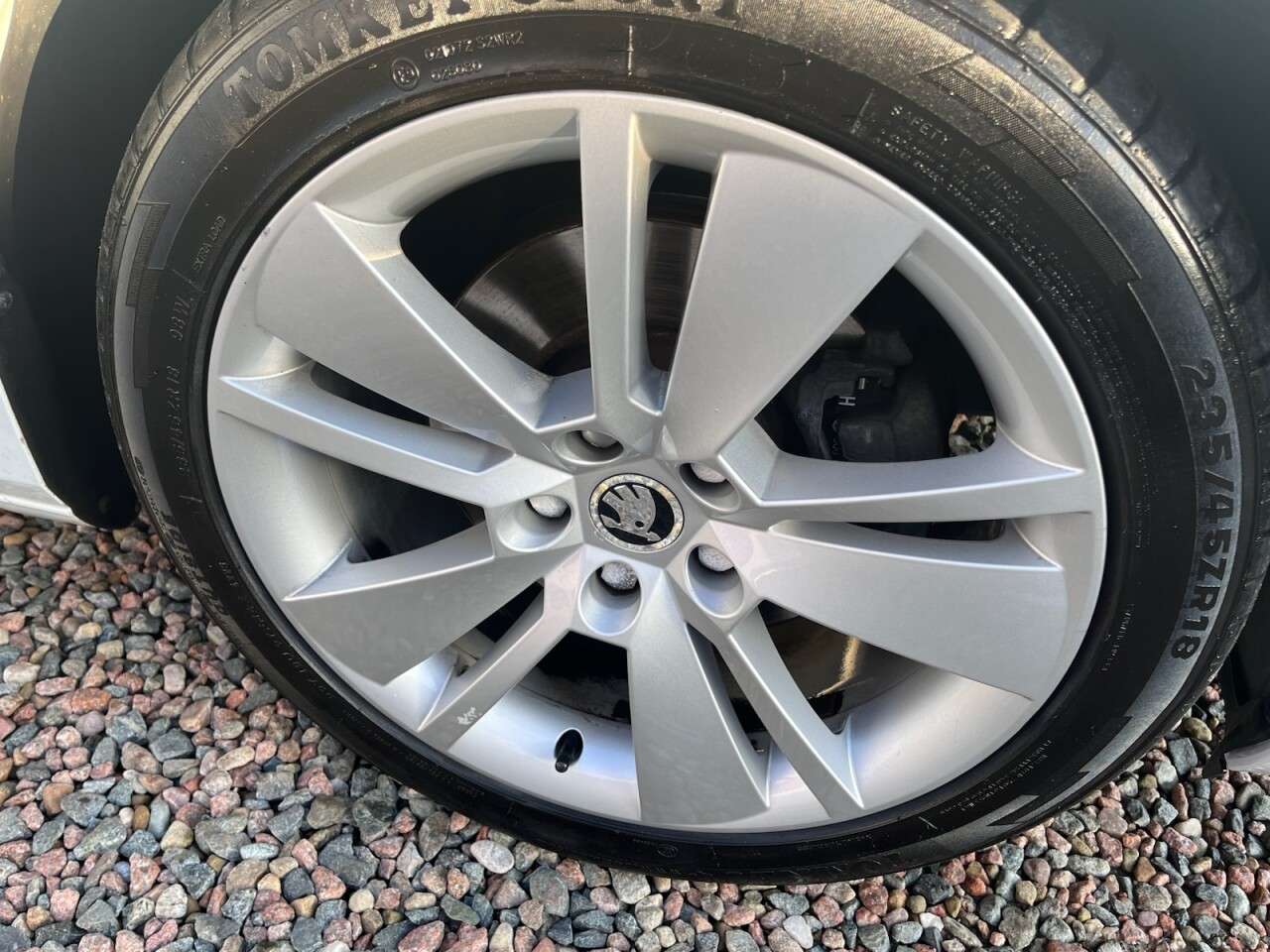 2016 SKODA SUPERB 2016 SKODA SUPERB