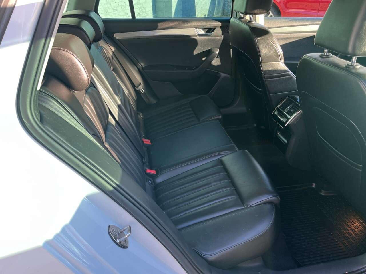 2016 SKODA SUPERB 2016 SKODA SUPERB