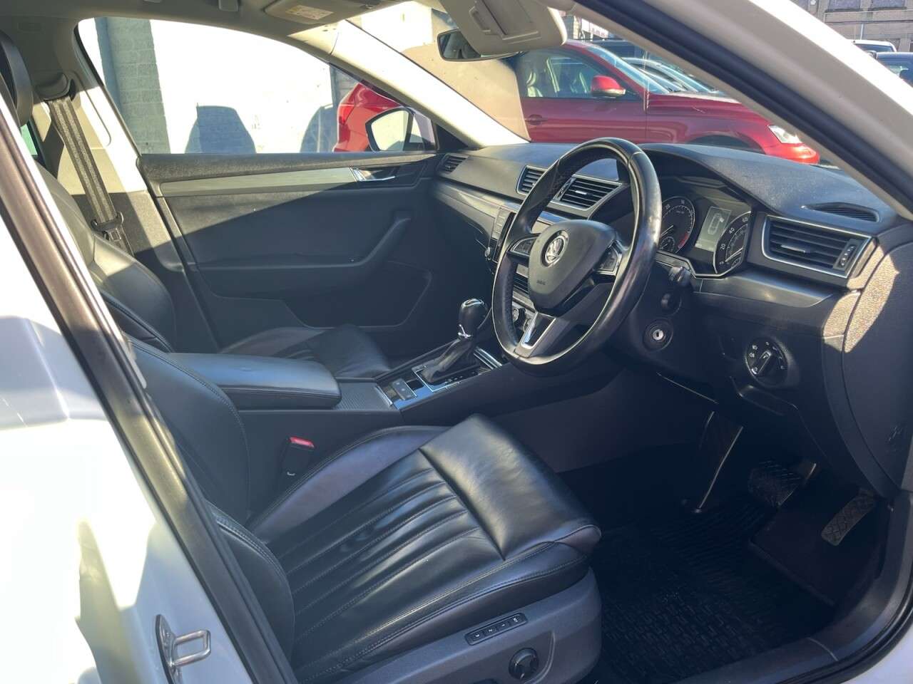 2016 SKODA SUPERB 2016 SKODA SUPERB