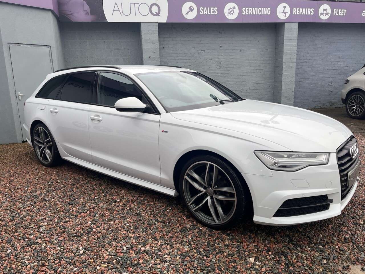 null AUDI A6 AVANT null AUDI A6 AVANT