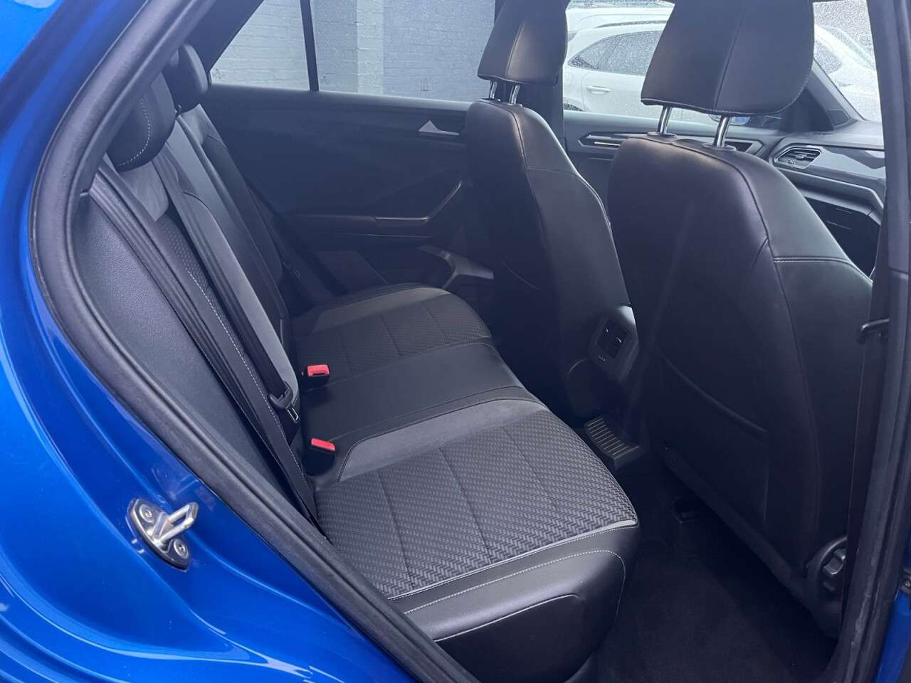 2019 VOLKSWAGEN T-ROC 2019 VOLKSWAGEN T-ROC