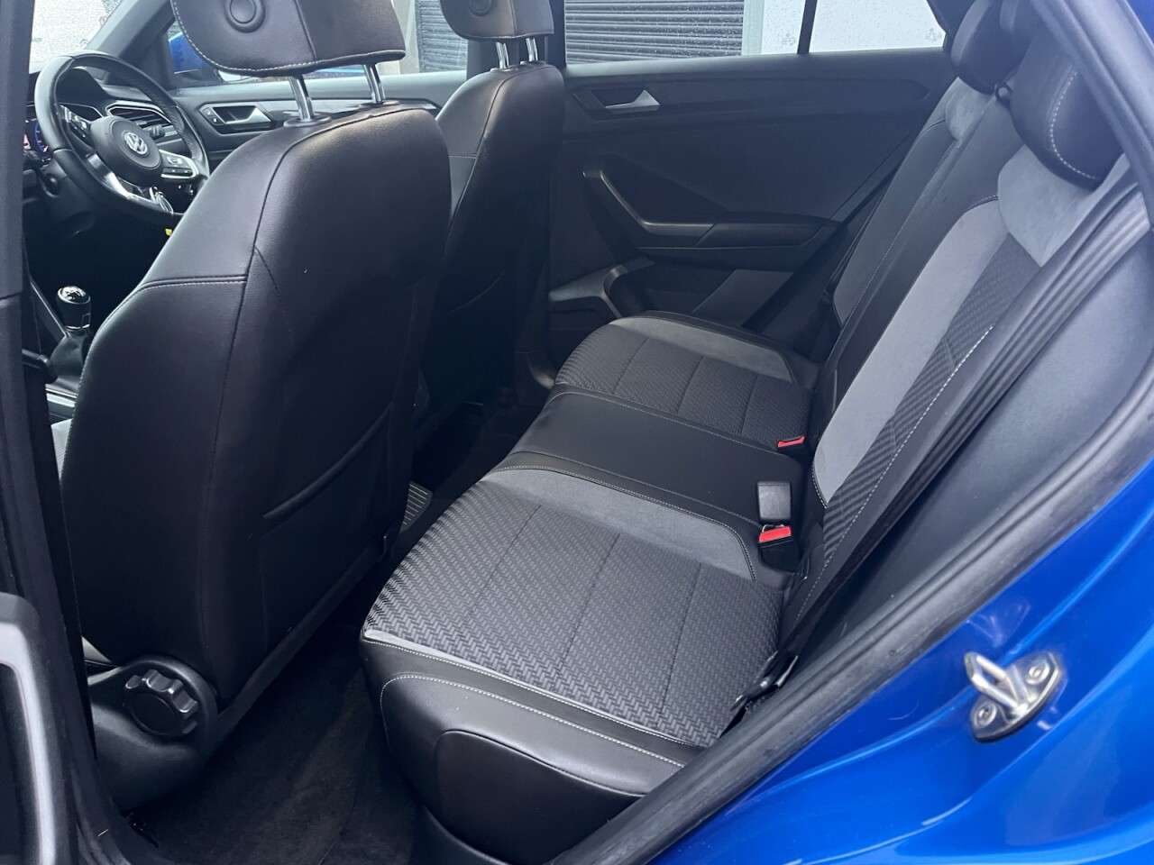 2019 VOLKSWAGEN T-ROC 2019 VOLKSWAGEN T-ROC