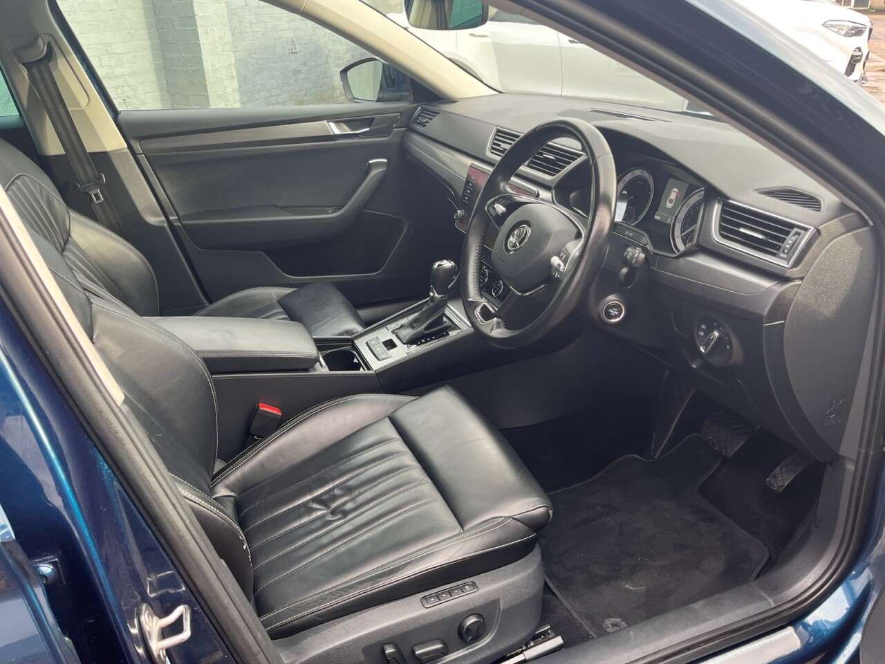 2021 SKODA SUPERB 2021 SKODA SUPERB