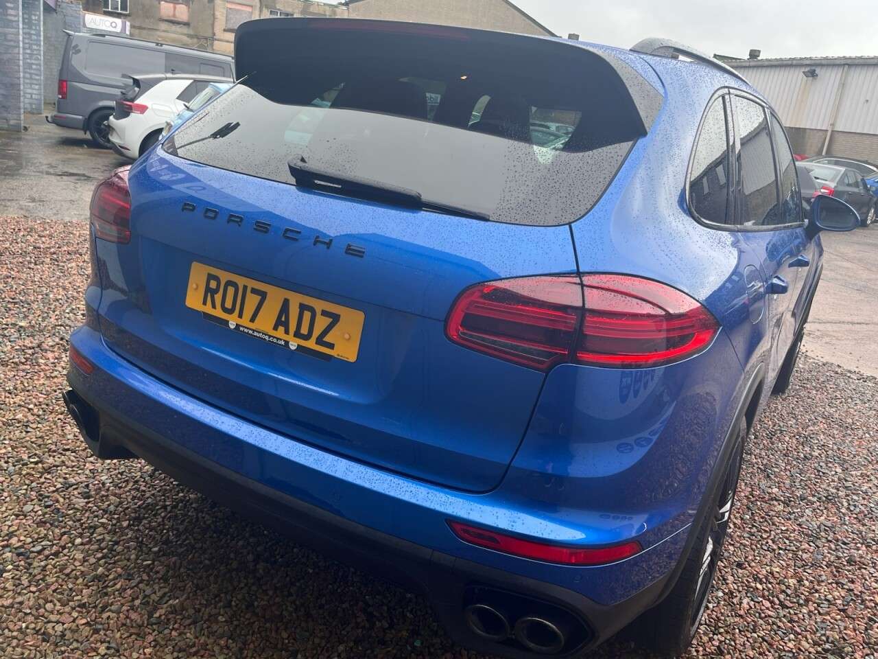 2017 PORSCHE CAYENNE 2017 PORSCHE CAYENNE