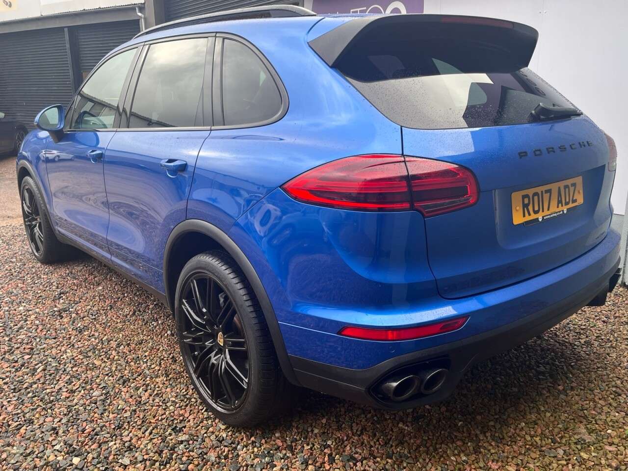 2017 PORSCHE CAYENNE 2017 PORSCHE CAYENNE