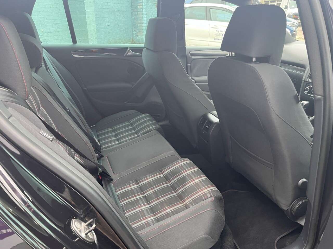 2011 VOLKSWAGEN GOLF 2011 VOLKSWAGEN GOLF