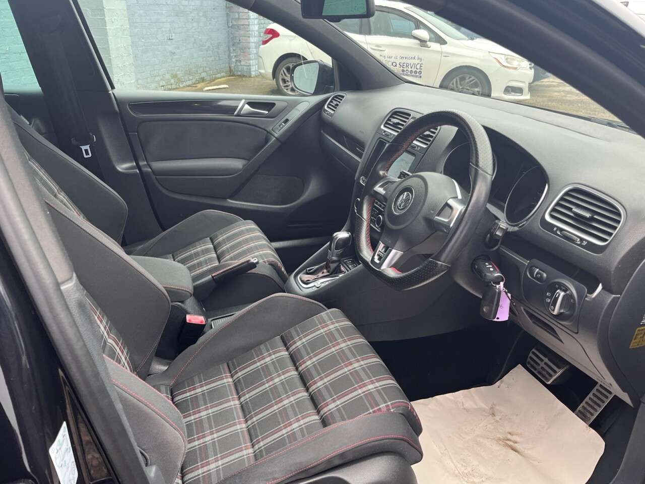 2011 VOLKSWAGEN GOLF 2011 VOLKSWAGEN GOLF