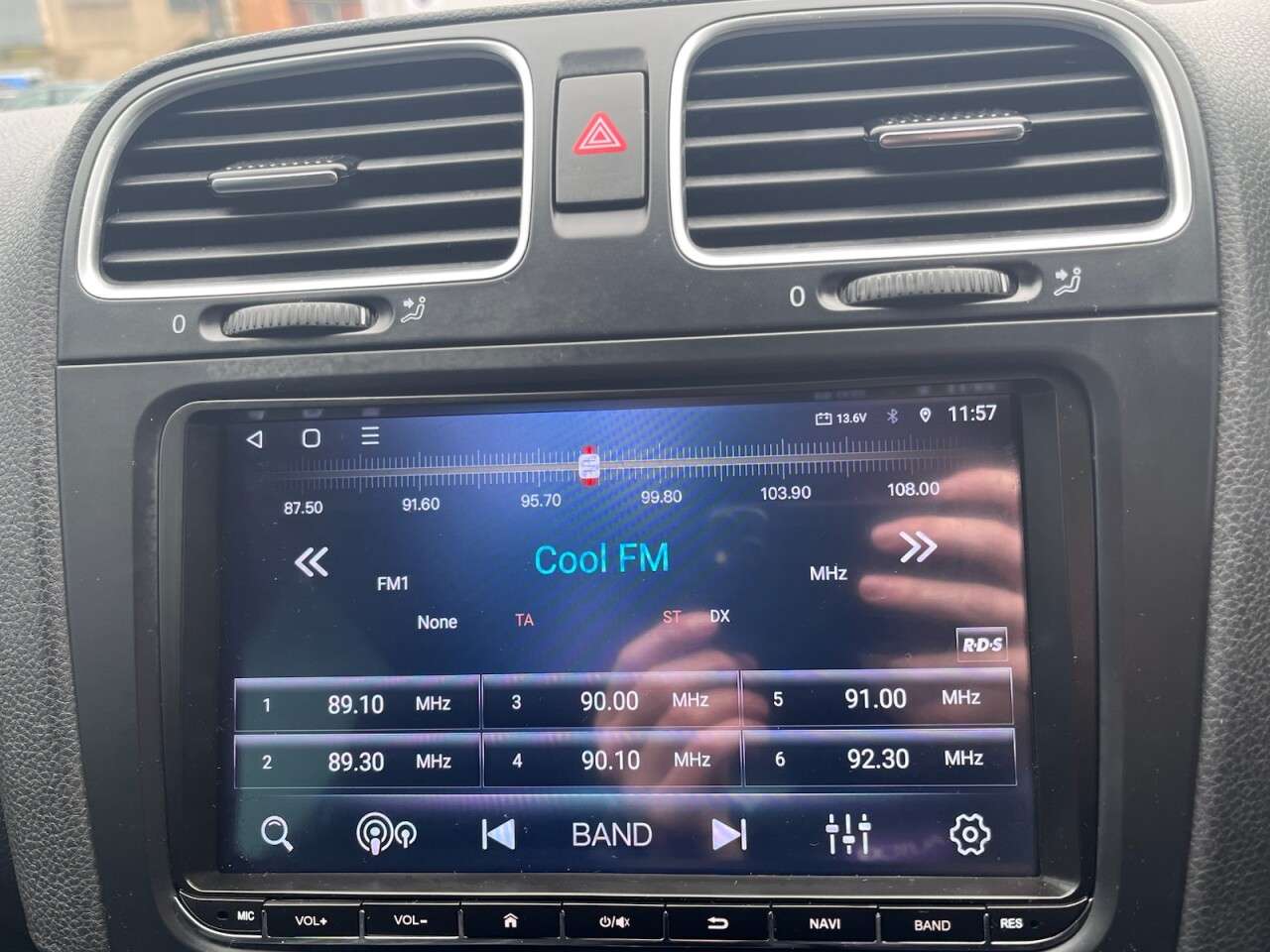 2011 VOLKSWAGEN GOLF 2011 VOLKSWAGEN GOLF