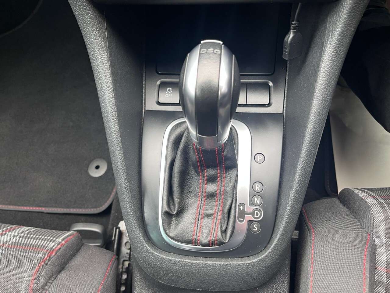 2011 VOLKSWAGEN GOLF 2011 VOLKSWAGEN GOLF