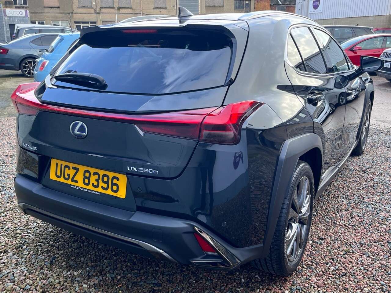 2021 LEXUS UX 2021 LEXUS UX