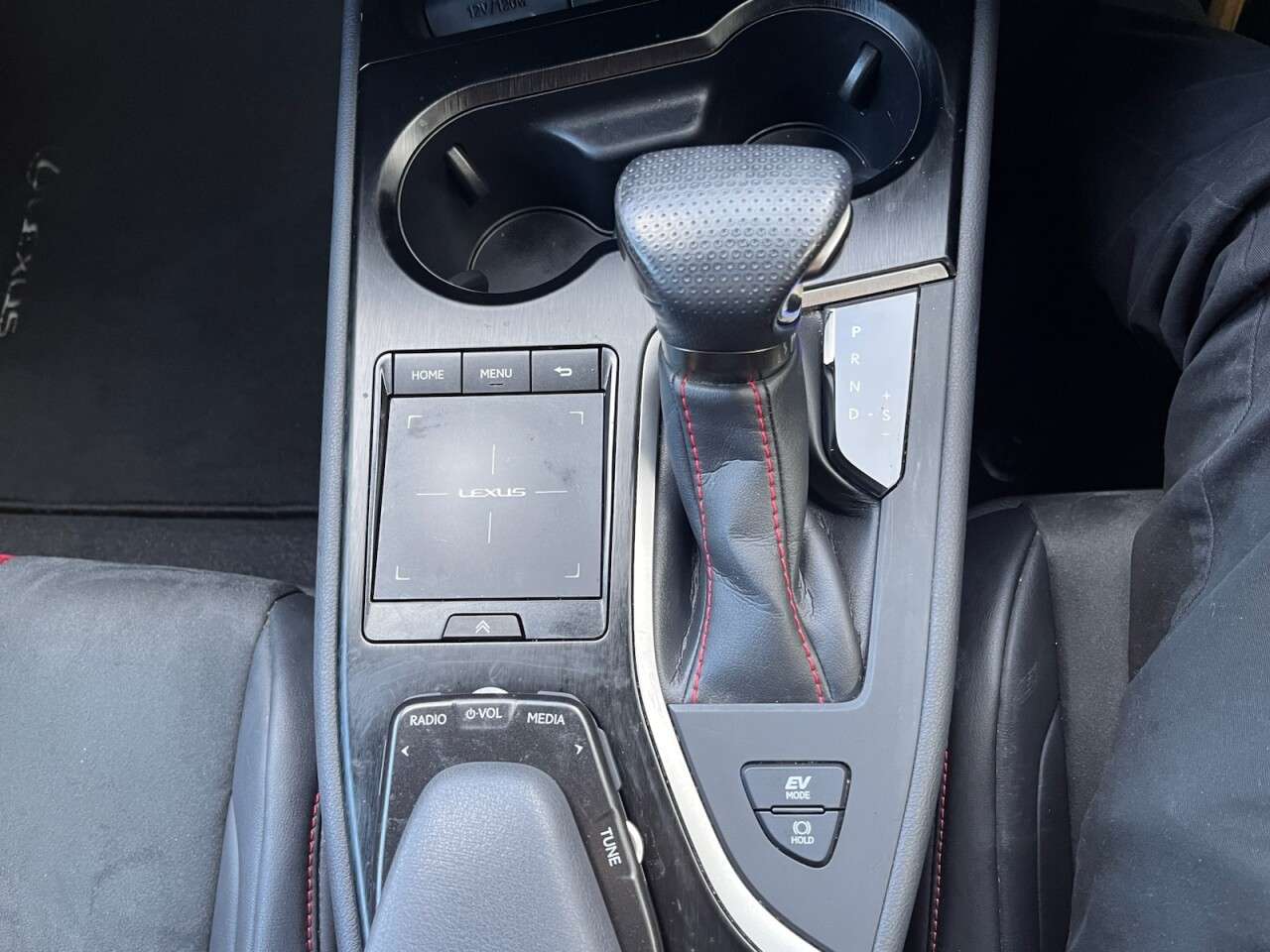 2021 LEXUS UX 2021 LEXUS UX