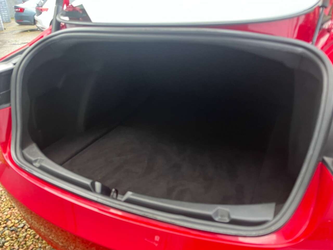 A 2021 TESLA MODEL 3 Standard Range Plus Saloon 4dr Electric Auto RWD (241 bhp) A 2021 TESLA MODEL 3 Standard Range Plus Saloon 4dr Electric Auto RWD (241 bhp)