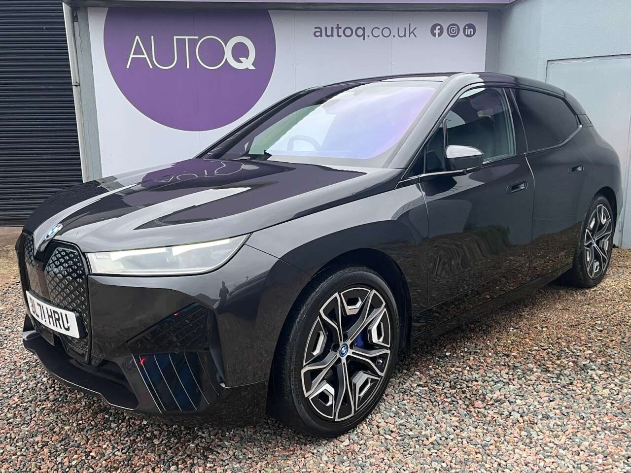 A 2021 BMW IX 40 76.6kWh M Sport SUV 5dr Electric Auto xDrive (326 ps) A 2021 BMW IX 40 76.6kWh M Sport SUV 5dr Electric Auto xDrive (326 ps)