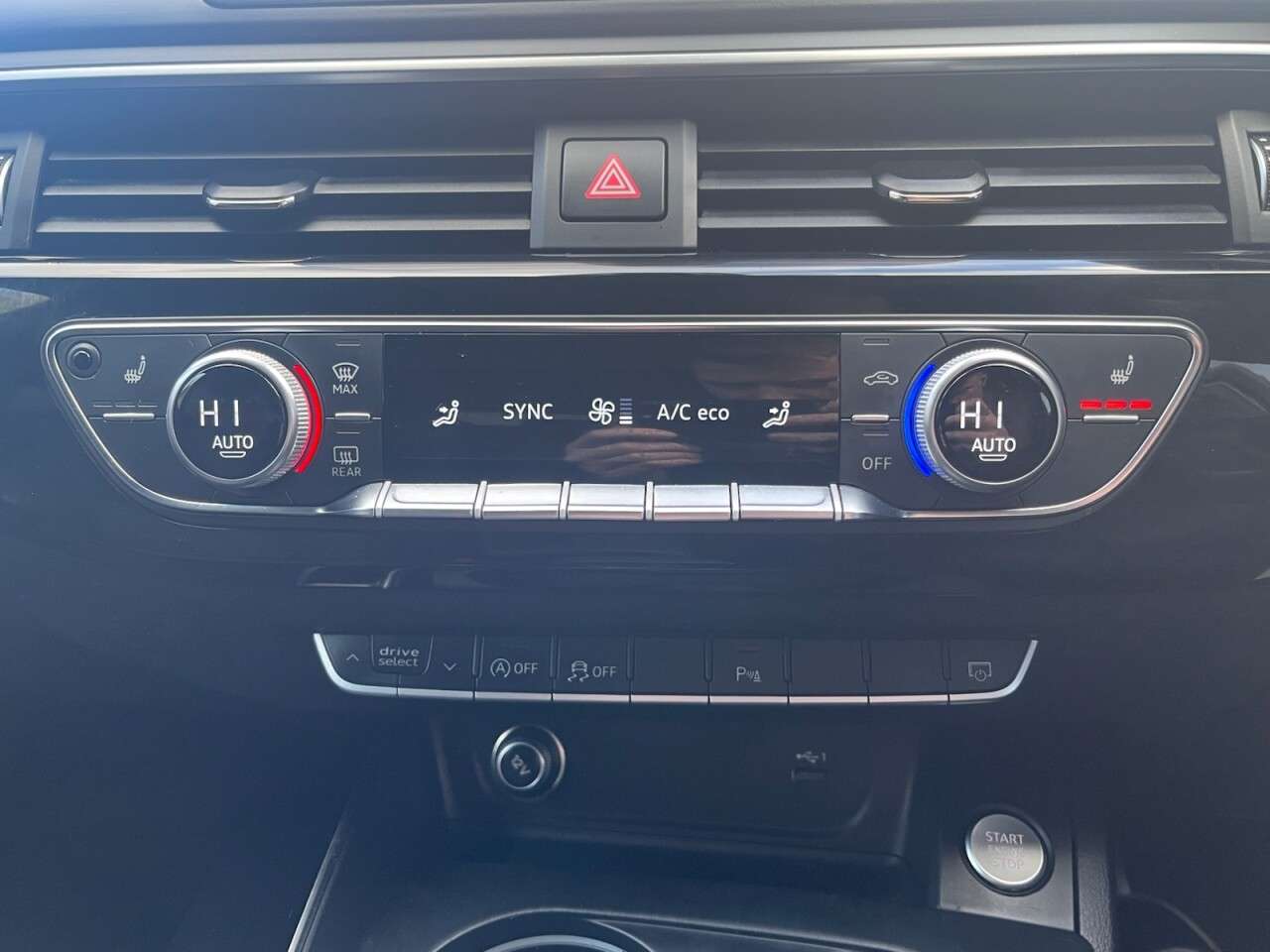 2019 AUDI A4 AVANT 2019 AUDI A4 AVANT