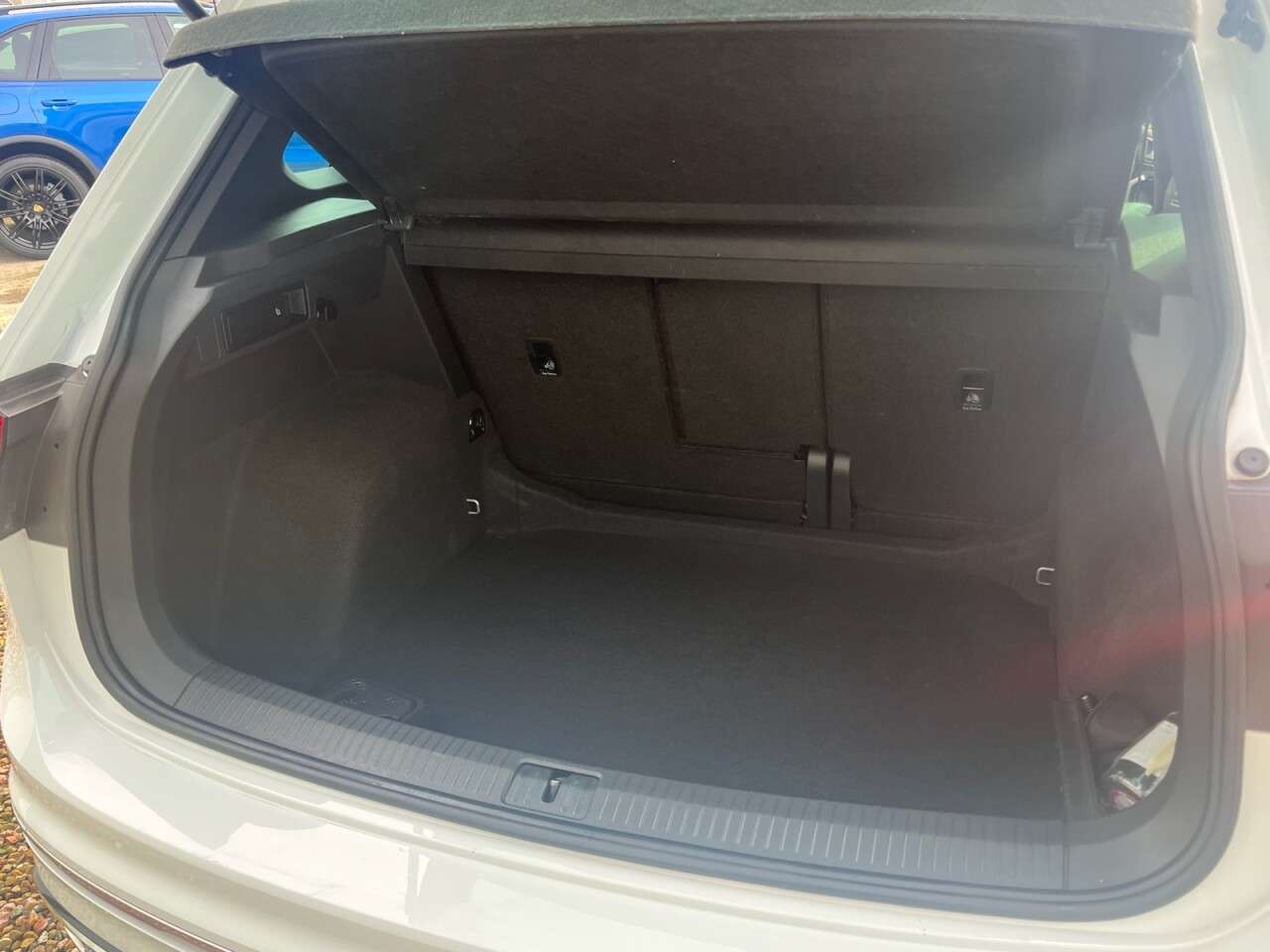 2021 VOLKSWAGEN TIGUAN 2021 VOLKSWAGEN TIGUAN