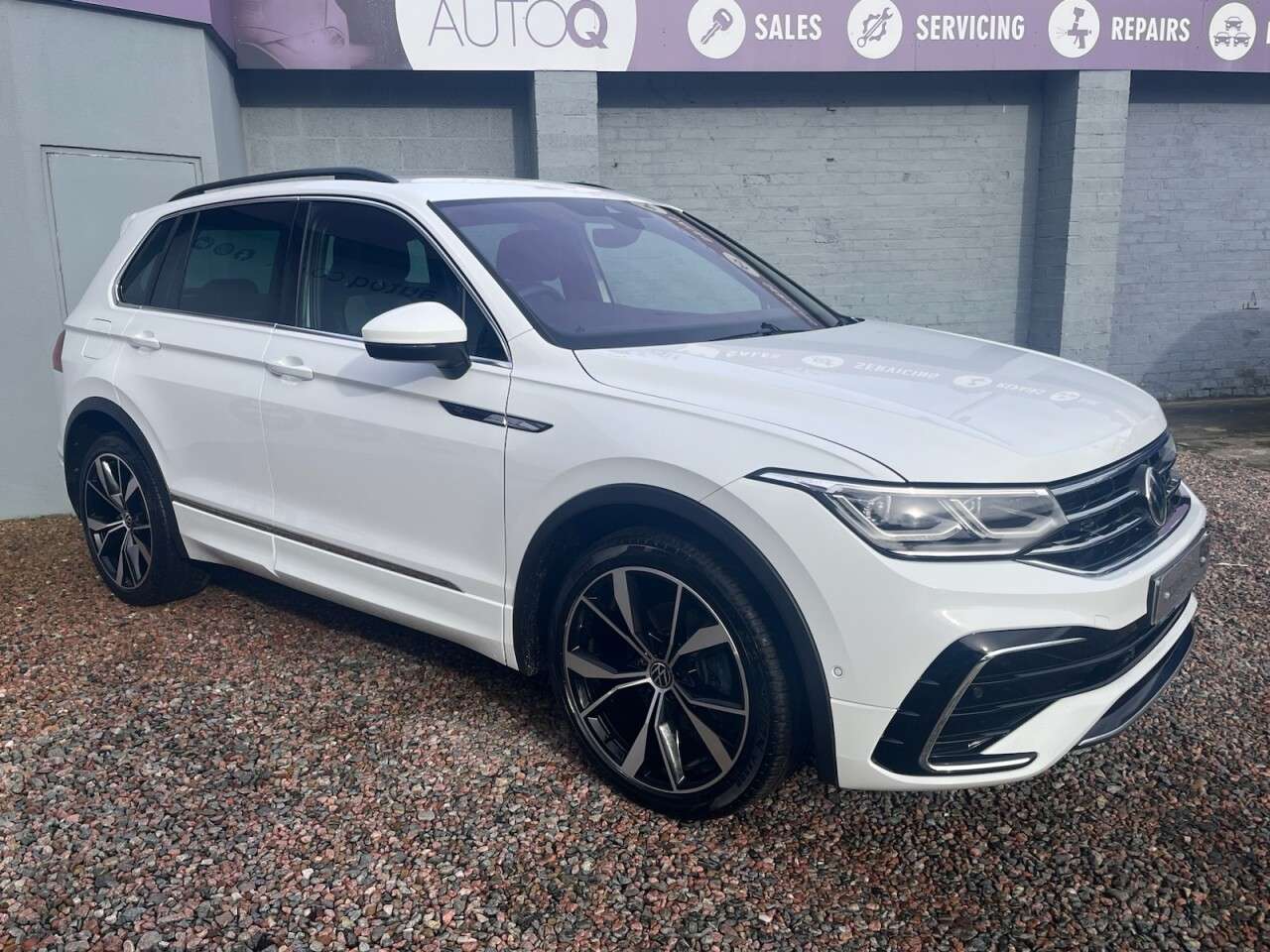 2021 VOLKSWAGEN TIGUAN 2021 VOLKSWAGEN TIGUAN