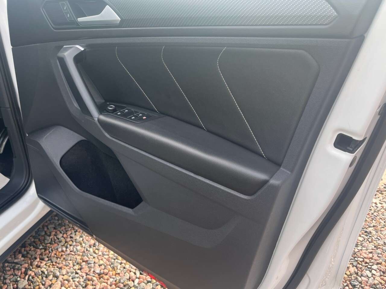 2021 VOLKSWAGEN TIGUAN 2021 VOLKSWAGEN TIGUAN