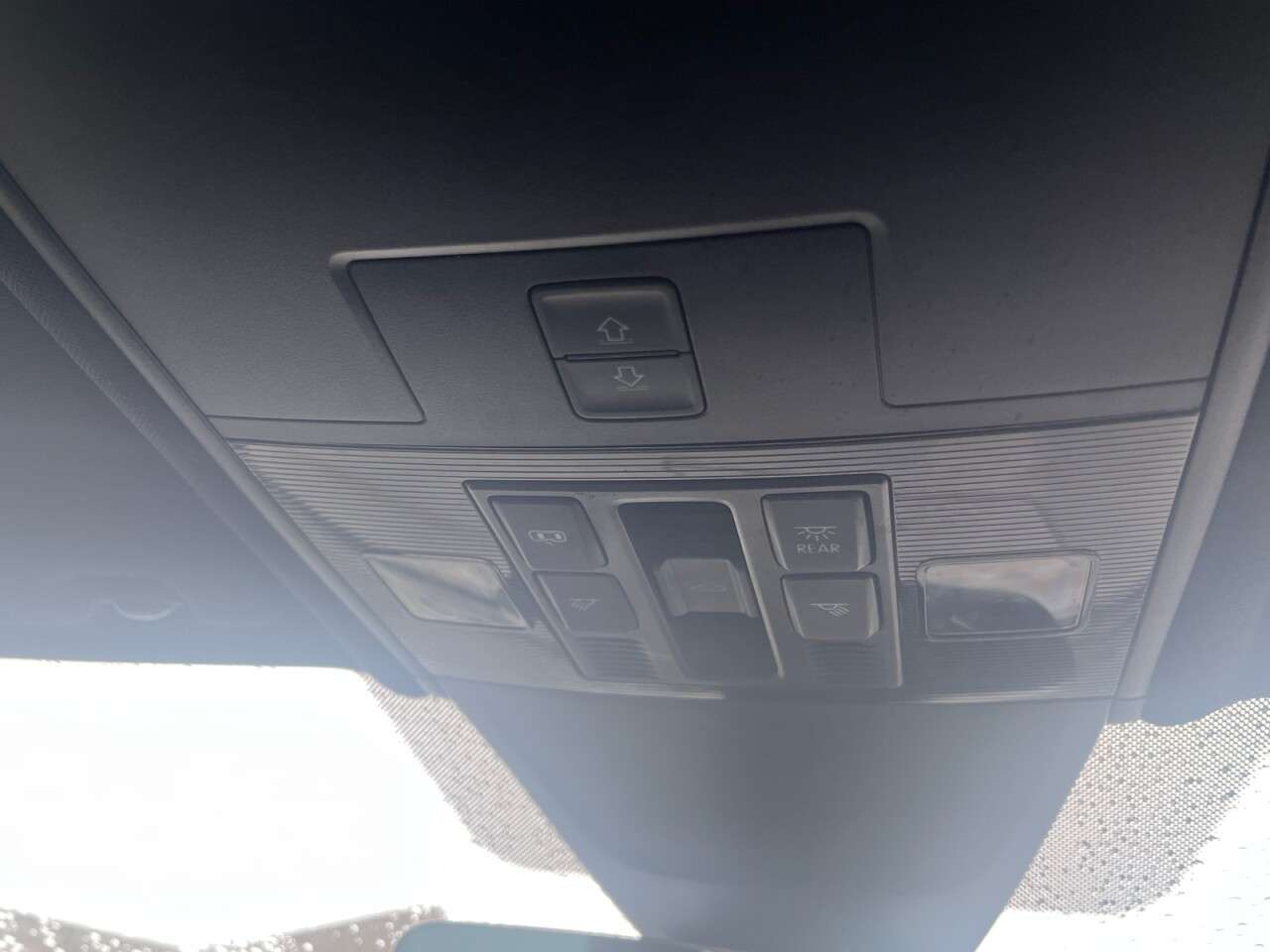 2018 VOLKSWAGEN TIGUAN 2018 VOLKSWAGEN TIGUAN