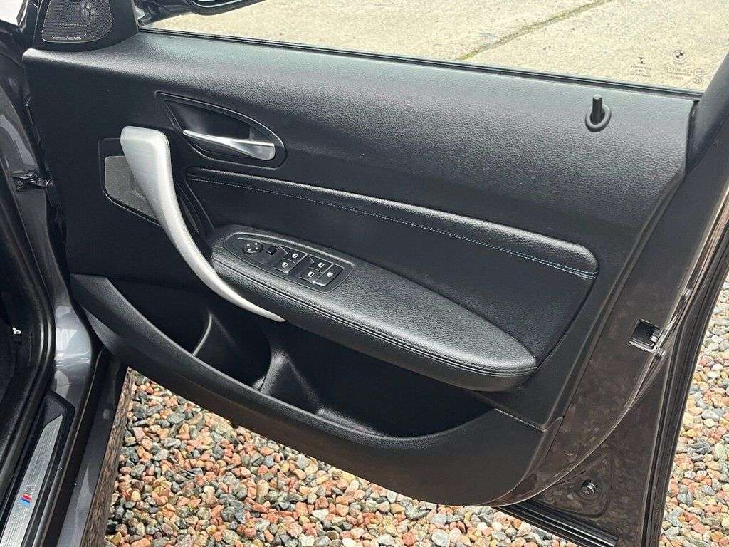 2018 BMW 1 SERIES 2018 BMW 1 SERIES