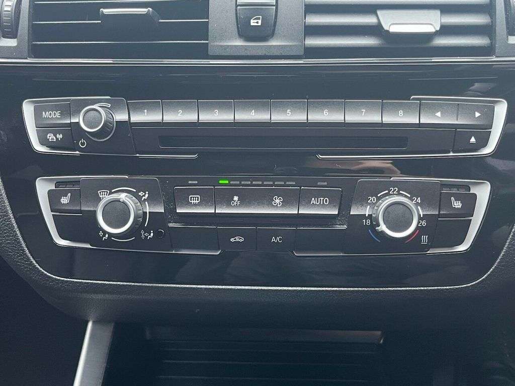 2018 BMW 1 SERIES 2018 BMW 1 SERIES