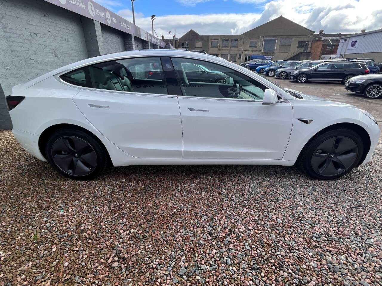 2020 TESLA MODEL 3 2020 TESLA MODEL 3