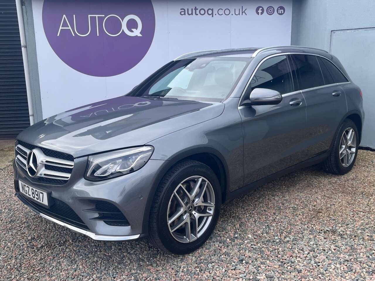 A 2018 MERCEDES-BENZ GLC 2.1 GLC220d AMG Line SUV 5dr Diesel G-Tronic 4MATIC Euro 6 (s/s) (170 ps) A 2018 MERCEDES-BENZ GLC 2.1 GLC220d AMG Line SUV 5dr Diesel G-Tronic 4MATIC Euro 6 (s/s) (170 ps)