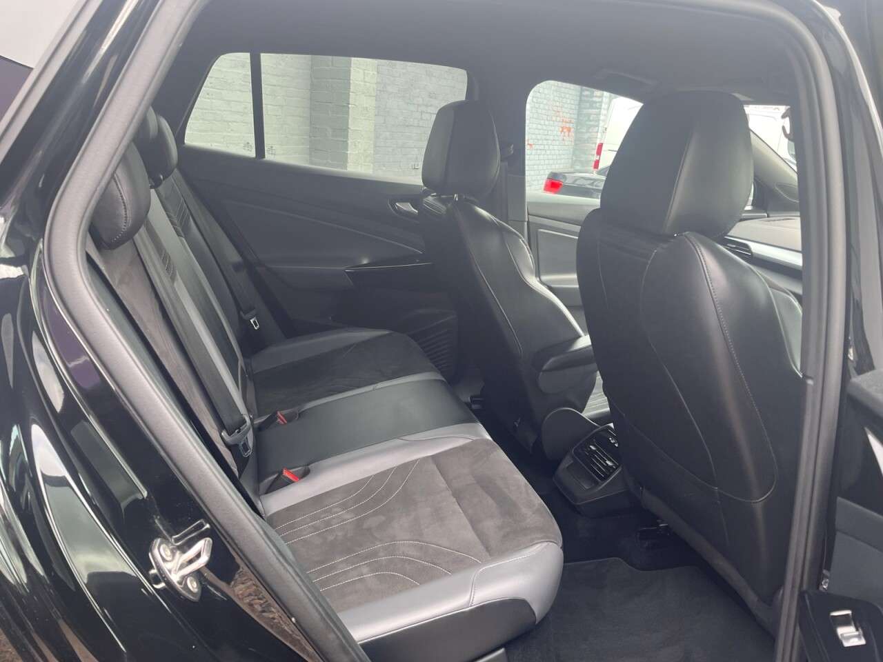 2023 VOLKSWAGEN ID.4 2023 VOLKSWAGEN ID.4