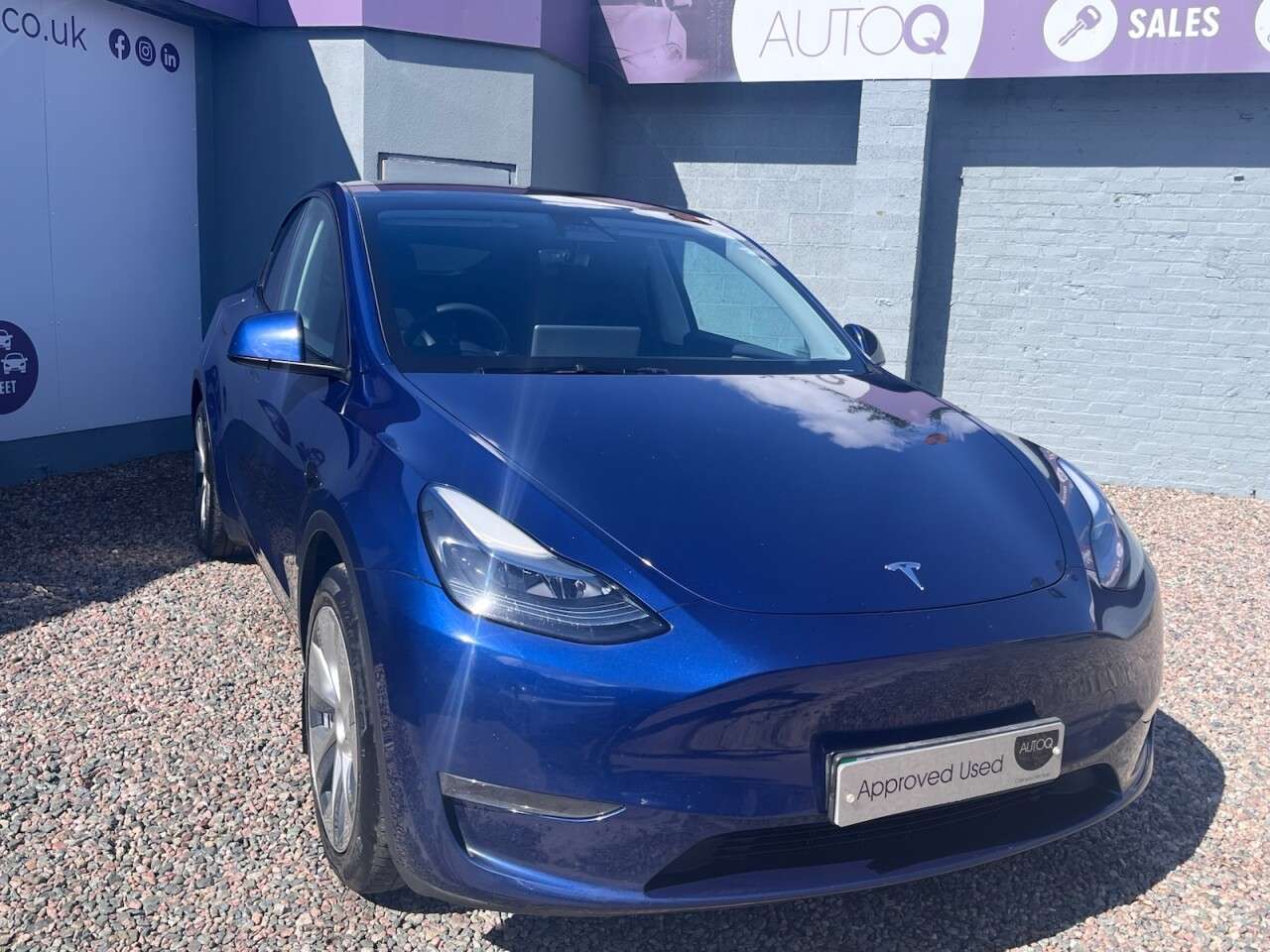 2023 TESLA MODEL Y 2023 TESLA MODEL Y