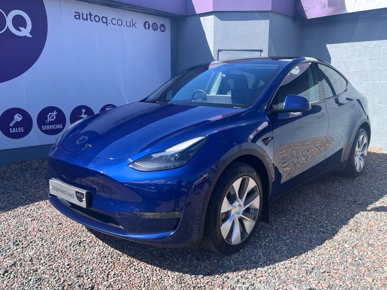 2023 TESLA MODEL Y 2023 TESLA MODEL Y