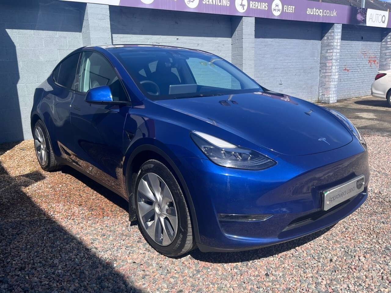 2023 TESLA MODEL Y 2023 TESLA MODEL Y