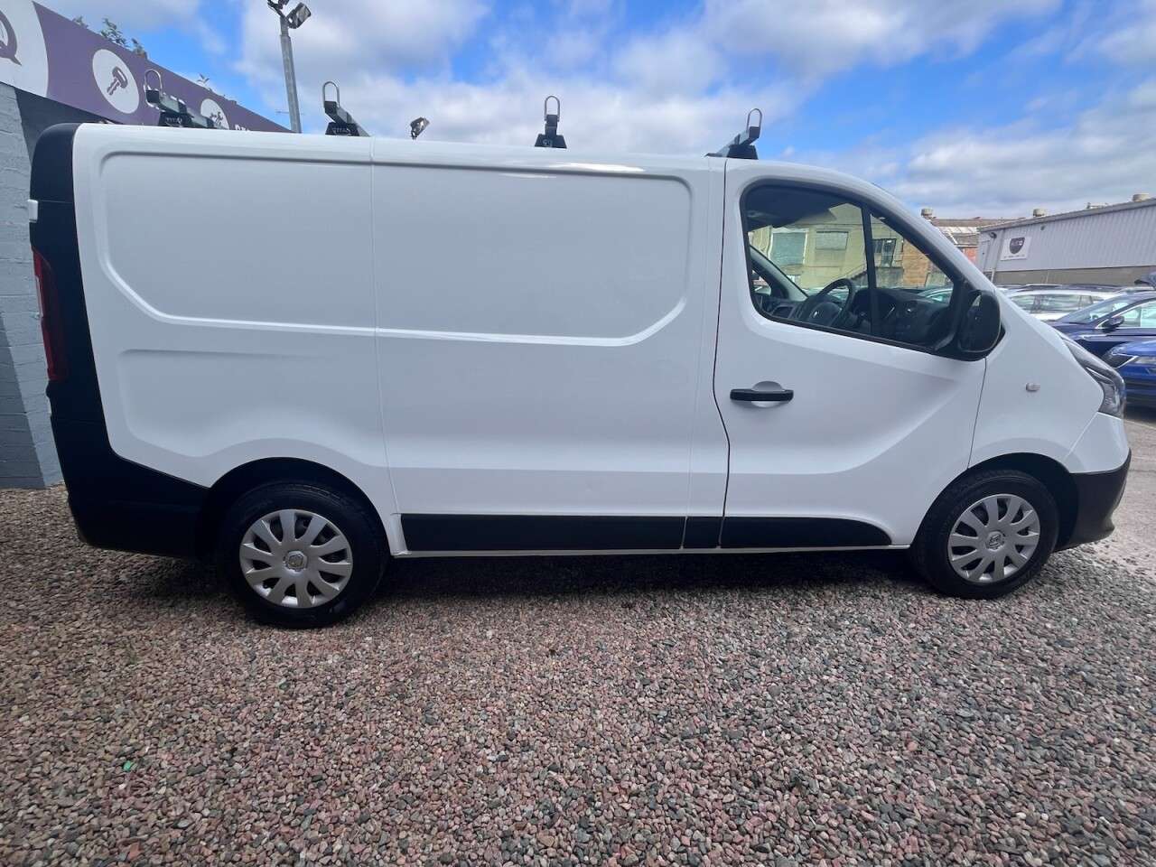 2021 RENAULT TRAFIC 2021 RENAULT TRAFIC
