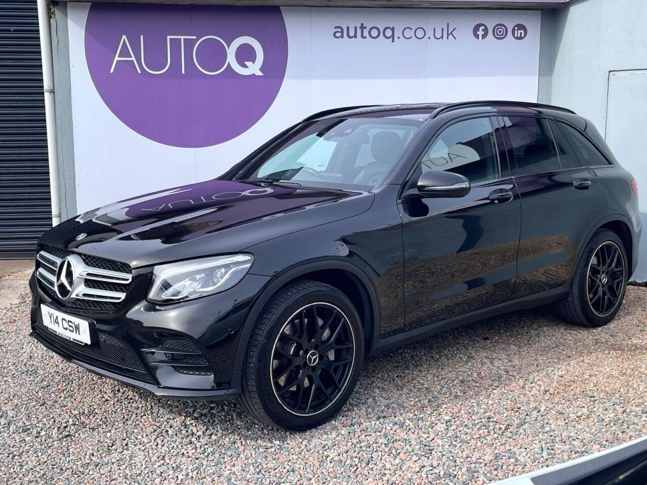 A 2017 MERCEDES-BENZ GLC 2.1 GLC250d AMG Line SUV 5dr Diesel G-Tronic 4MATIC Euro 6 (s/s) (204 ps) A 2017 MERCEDES-BENZ GLC 2.1 GLC250d AMG Line SUV 5dr Diesel G-Tronic 4MATIC Euro 6 (s/s) (204 ps)