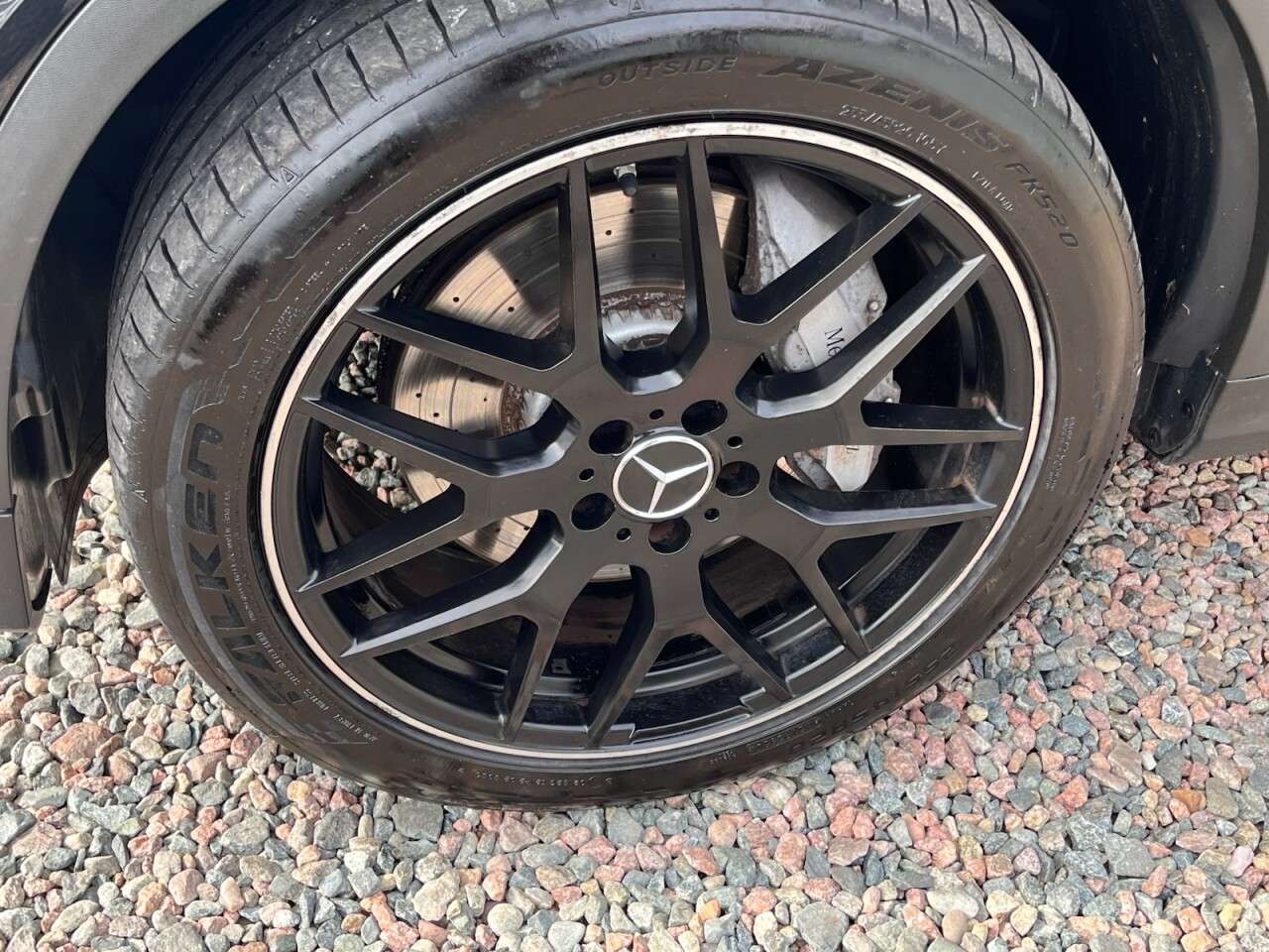 A 2017 MERCEDES-BENZ GLC 2.1 GLC250d AMG Line SUV 5dr Diesel G-Tronic 4MATIC Euro 6 (s/s) (204 ps) A 2017 MERCEDES-BENZ GLC 2.1 GLC250d AMG Line SUV 5dr Diesel G-Tronic 4MATIC Euro 6 (s/s) (204 ps)