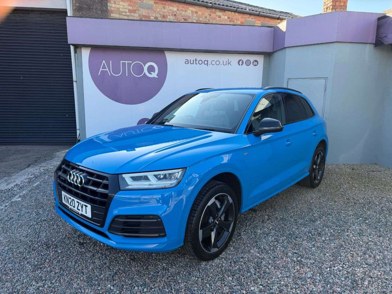A 2020 AUDI Q5 2.0 TDI 40 Black Edition SUV 5dr Diesel S Tronic quattro Euro 6 (s/s) (190 A 2020 AUDI Q5 2.0 TDI 40 Black Edition SUV 5dr Diesel S Tronic quattro Euro 6 (s/s) (190