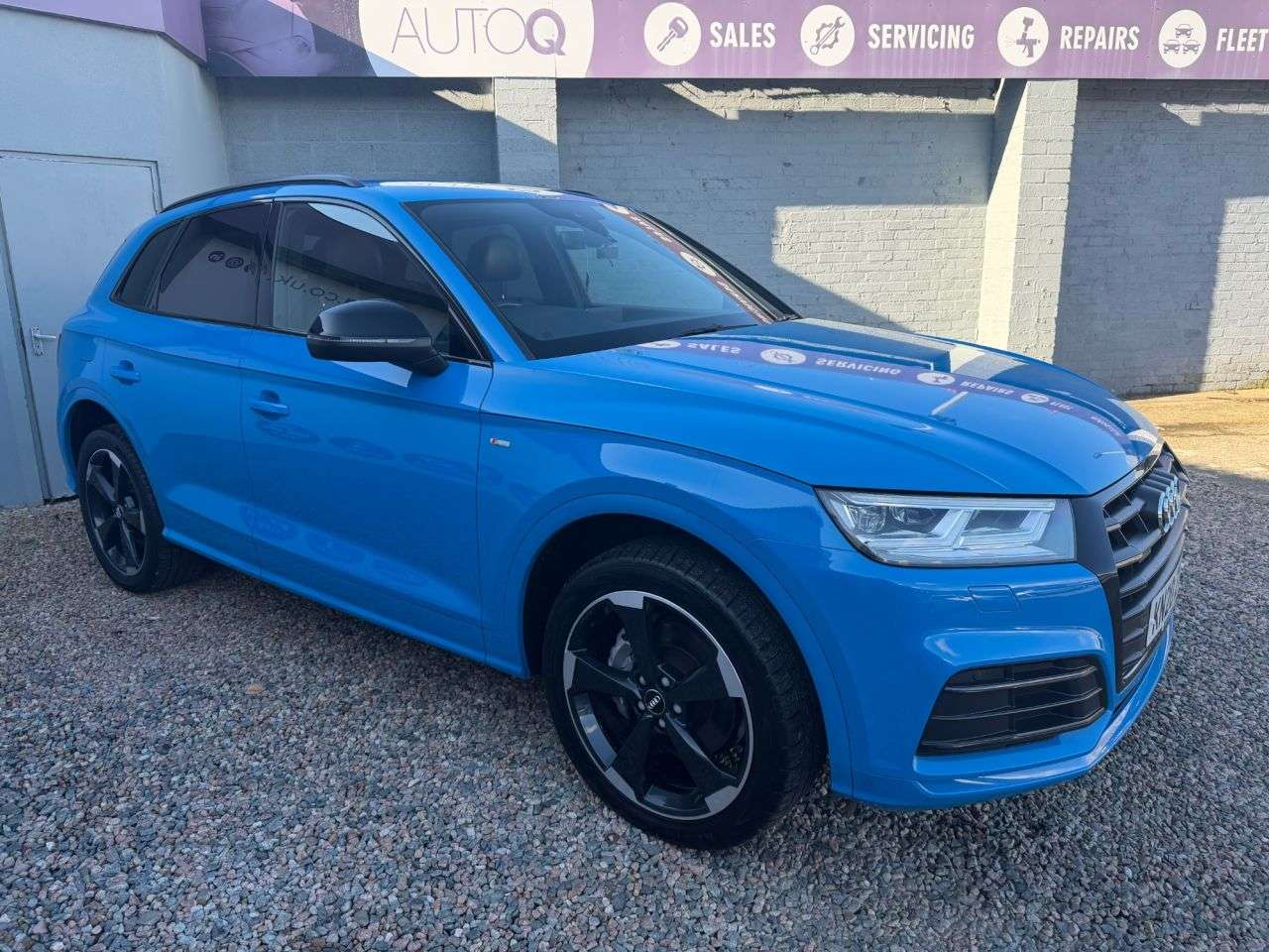 A 2020 AUDI Q5 2.0 TDI 40 Black Edition SUV 5dr Diesel S Tronic quattro Euro 6 (s/s) (190 A 2020 AUDI Q5 2.0 TDI 40 Black Edition SUV 5dr Diesel S Tronic quattro Euro 6 (s/s) (190
