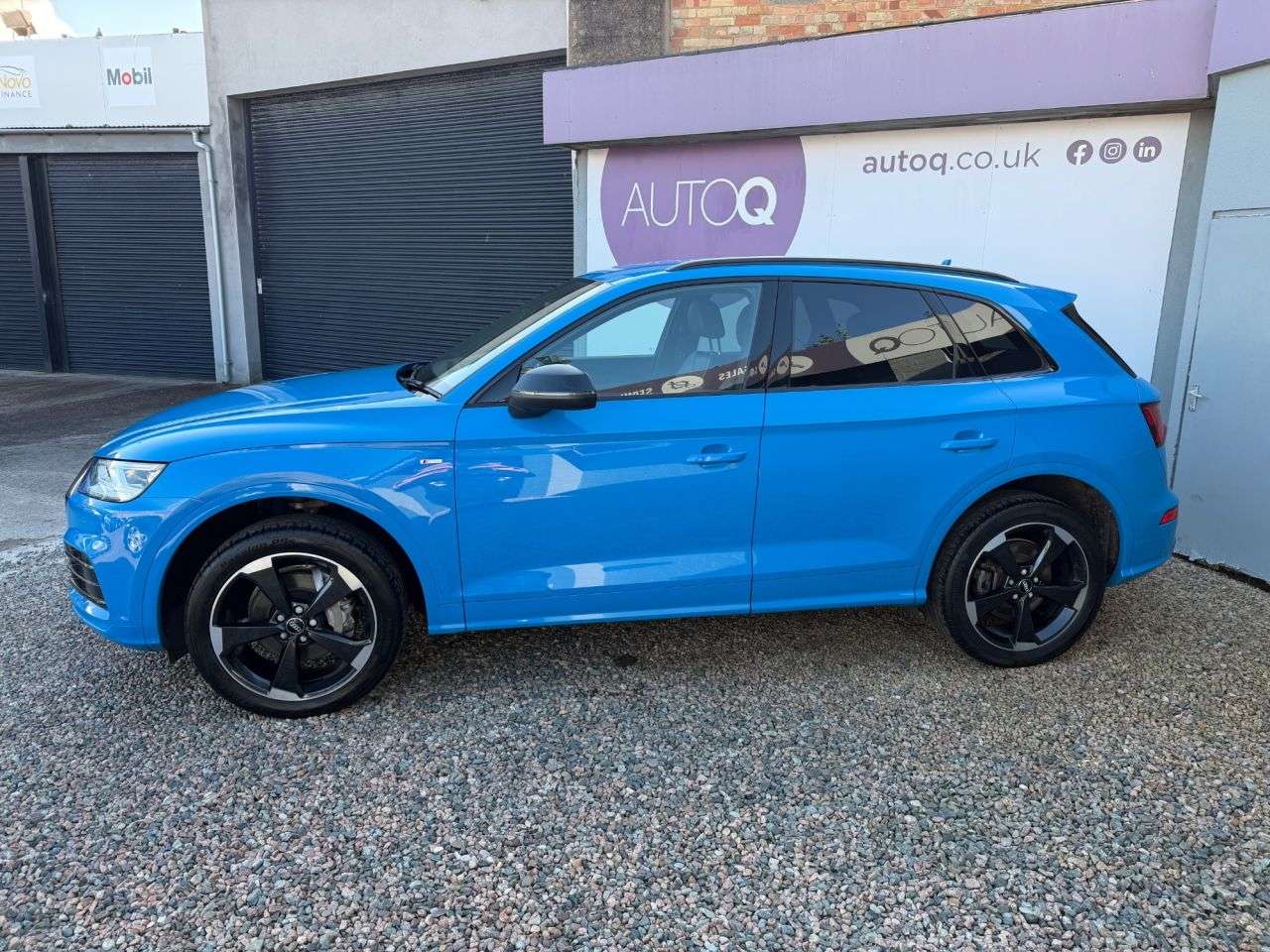 A 2020 AUDI Q5 2.0 TDI 40 Black Edition SUV 5dr Diesel S Tronic quattro Euro 6 (s/s) (190 A 2020 AUDI Q5 2.0 TDI 40 Black Edition SUV 5dr Diesel S Tronic quattro Euro 6 (s/s) (190