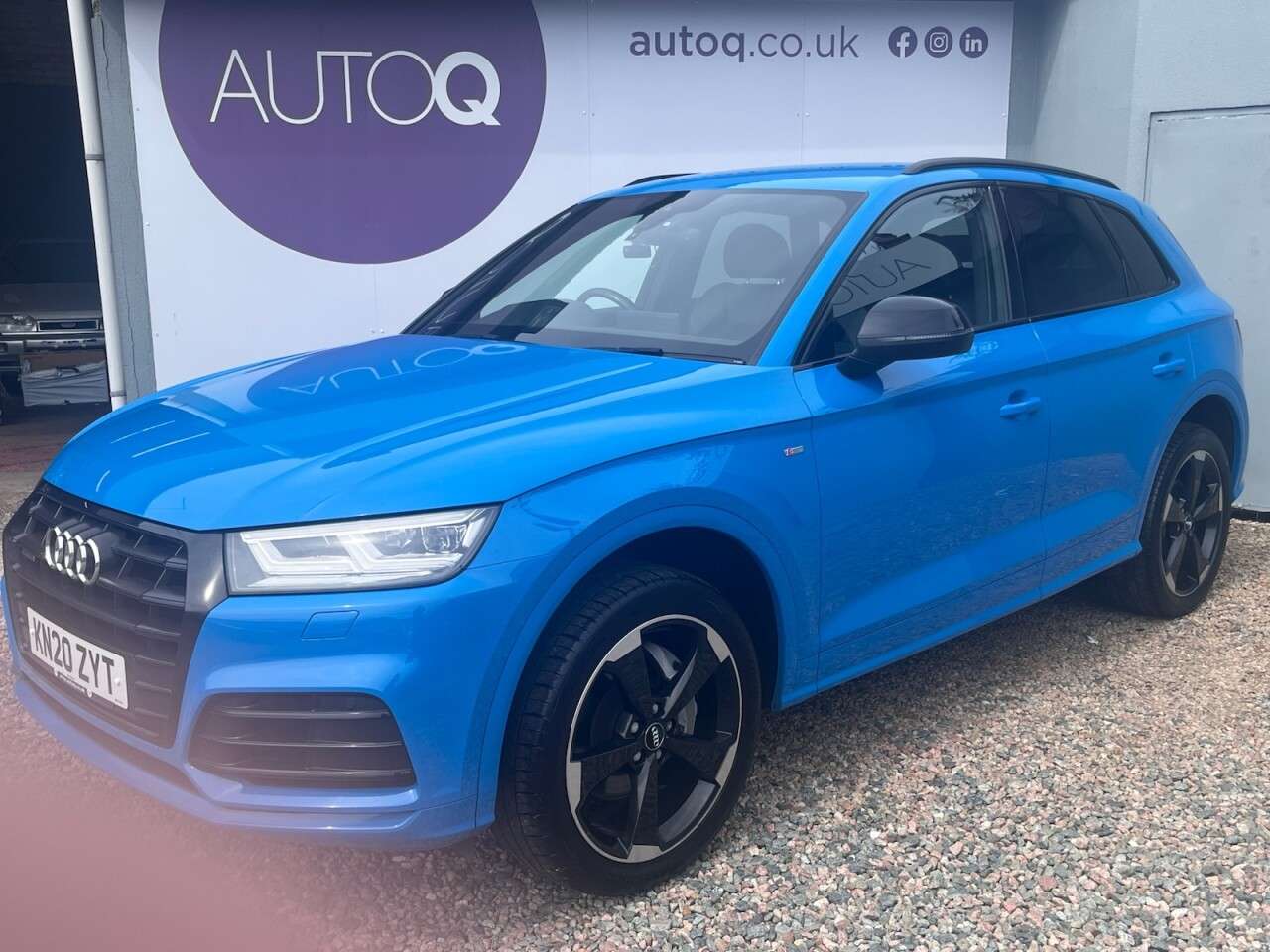 A 2020 AUDI Q5 2.0 TDI 40 Black Edition SUV 5dr Diesel S Tronic quattro Euro 6 (s/s) (190 A 2020 AUDI Q5 2.0 TDI 40 Black Edition SUV 5dr Diesel S Tronic quattro Euro 6 (s/s) (190