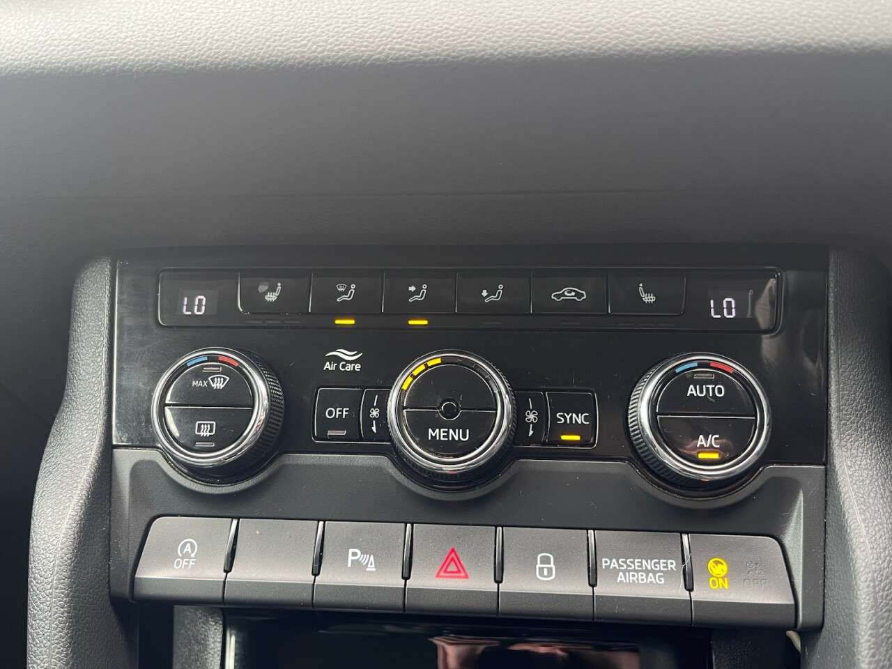 2019 SKODA KAROQ 2019 SKODA KAROQ
