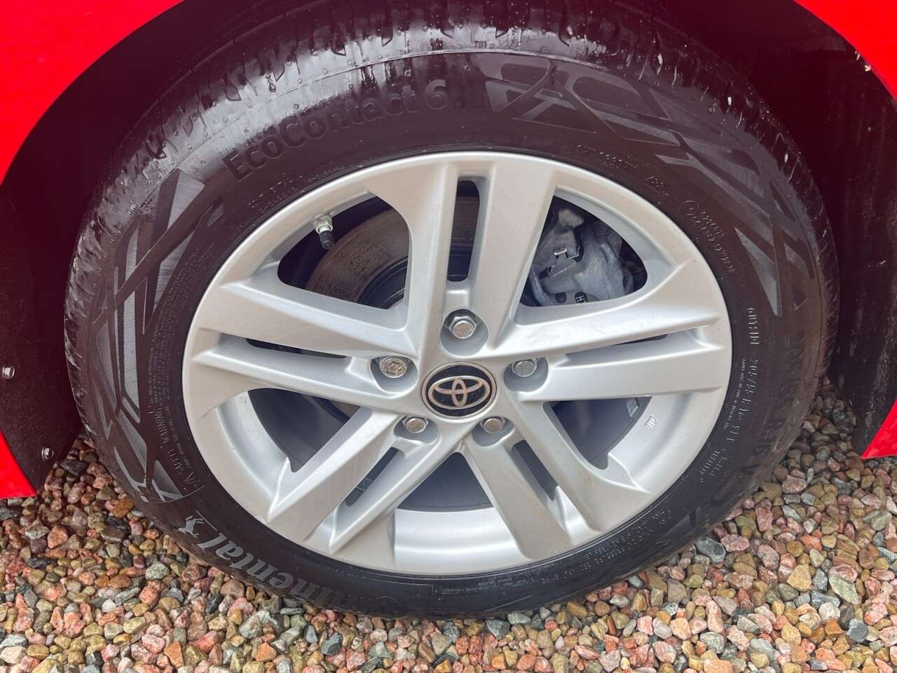 A 2023 TOYOTA COROLLA 1.8 VVT-h GPF Icon Tech Touring Sports 5dr Petrol Hybrid CVT Euro 6 (s/s) ( A 2023 TOYOTA COROLLA 1.8 VVT-h GPF Icon Tech Touring Sports 5dr Petrol Hybrid CVT Euro 6 (s/s) (