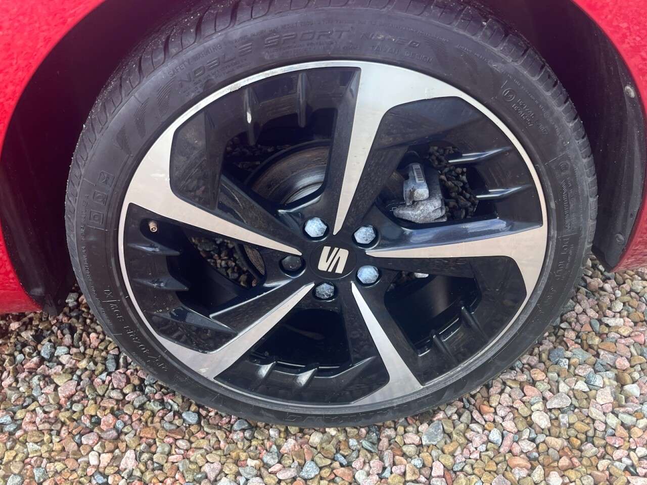 A 2023 SEAT IBIZA 1.0 TSI FR Sport Hatchback 5dr Petrol Manual Euro 6 (s/s) (110 ps) A 2023 SEAT IBIZA 1.0 TSI FR Sport Hatchback 5dr Petrol Manual Euro 6 (s/s) (110 ps)
