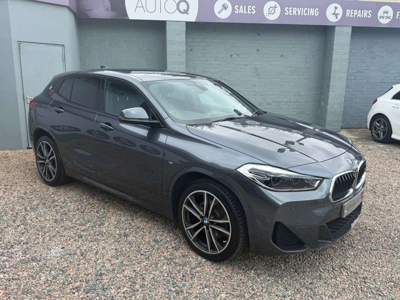 A 2021 BMW X2 2.0 20i M Sport SUV 5dr Petrol DCT sDrive Euro 6 (s/s) (192 ps) A 2021 BMW X2 2.0 20i M Sport SUV 5dr Petrol DCT sDrive Euro 6 (s/s) (192 ps)