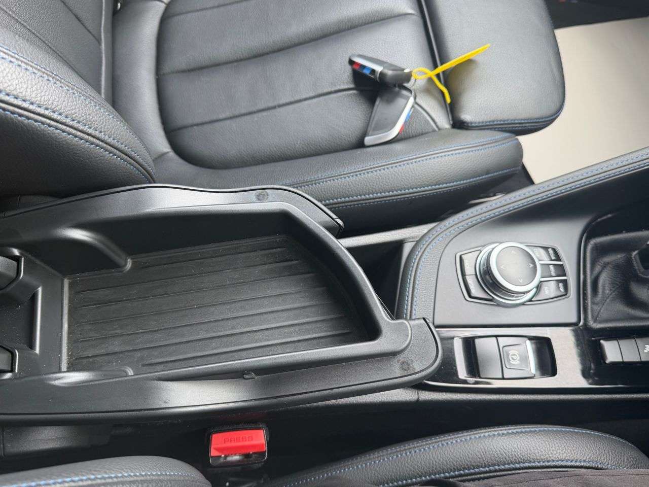 2021 BMW X2 2021 BMW X2