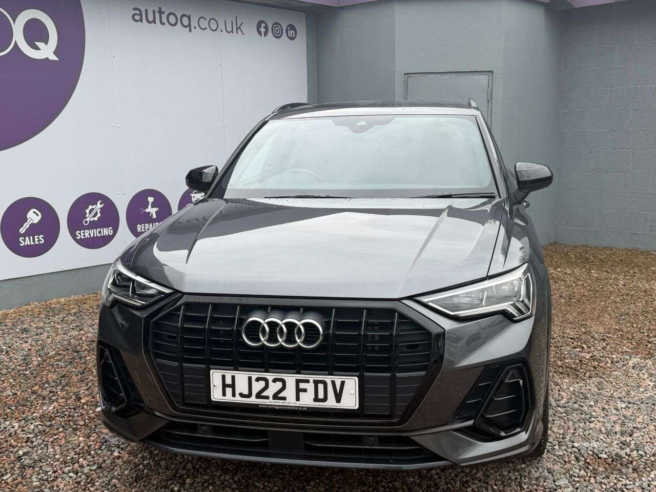 A 2022 AUDI Q3 1.5 TFSI CoD 35 Black Edition SUV 5dr Petrol S Tronic Euro 6 (s/s) (150 ps) A 2022 AUDI Q3 1.5 TFSI CoD 35 Black Edition SUV 5dr Petrol S Tronic Euro 6 (s/s) (150 ps)