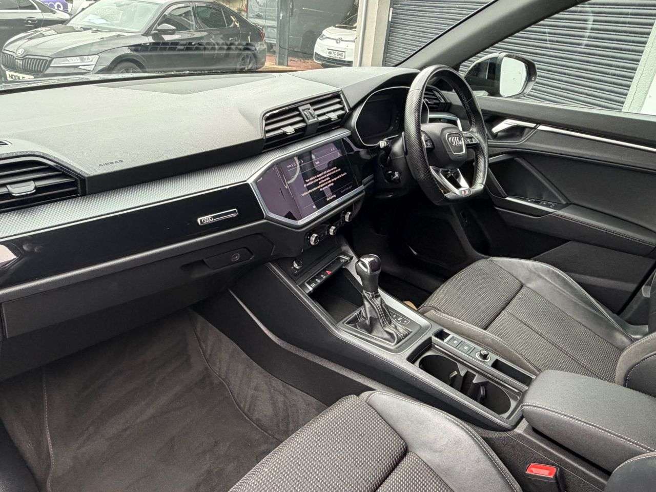 2022 AUDI Q3 2022 AUDI Q3