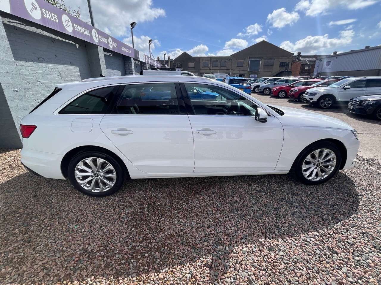 2022 AUDI A4 AVANT 2022 AUDI A4 AVANT