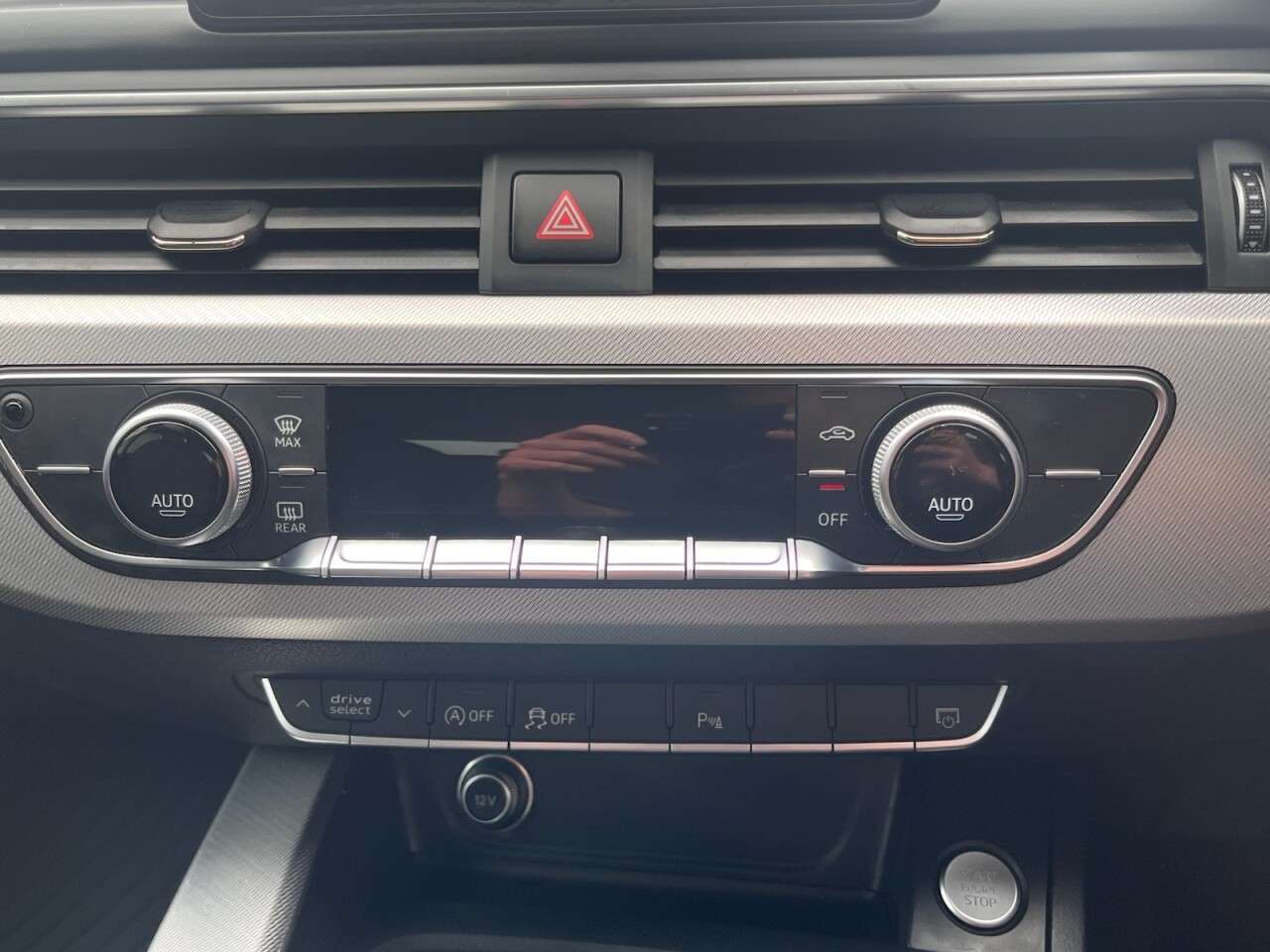2017 AUDI A4 AVANT 2017 AUDI A4 AVANT