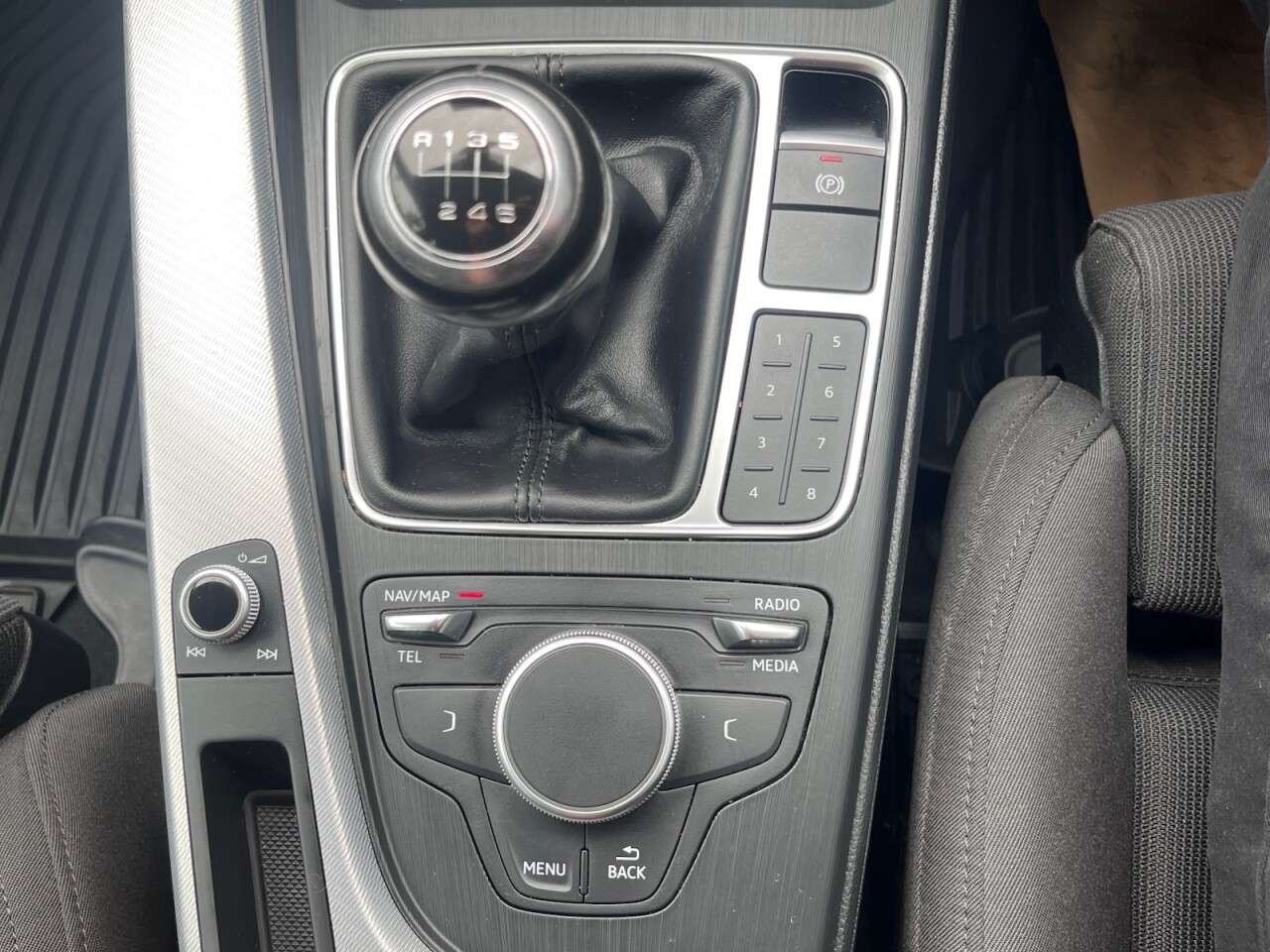 2017 AUDI A4 AVANT 2017 AUDI A4 AVANT