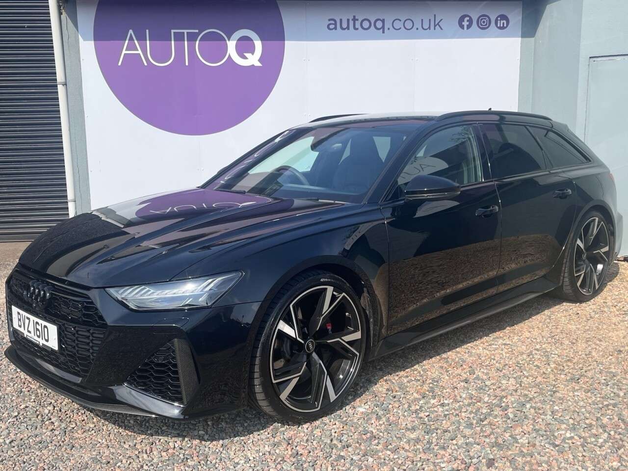 A 2021 AUDI RS6 AVANT 4.0 TFSI V8 Carbon Black Estate 5dr Petrol Tiptronic quattro Euro 6 (s/s) ( A 2021 AUDI RS6 AVANT 4.0 TFSI V8 Carbon Black Estate 5dr Petrol Tiptronic quattro Euro 6 (s/s) (