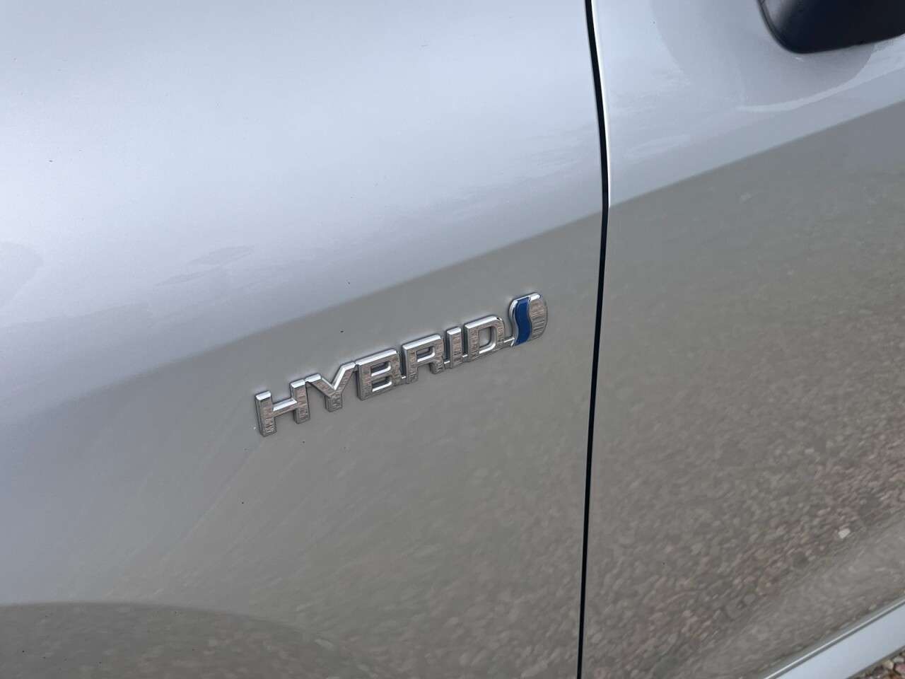 A 2019 TOYOTA COROLLA 2.0 VVT-h Excel Hatchback 5dr Petrol Hybrid CVT Euro 6 (s/s) (184 ps) A 2019 TOYOTA COROLLA 2.0 VVT-h Excel Hatchback 5dr Petrol Hybrid CVT Euro 6 (s/s) (184 ps)